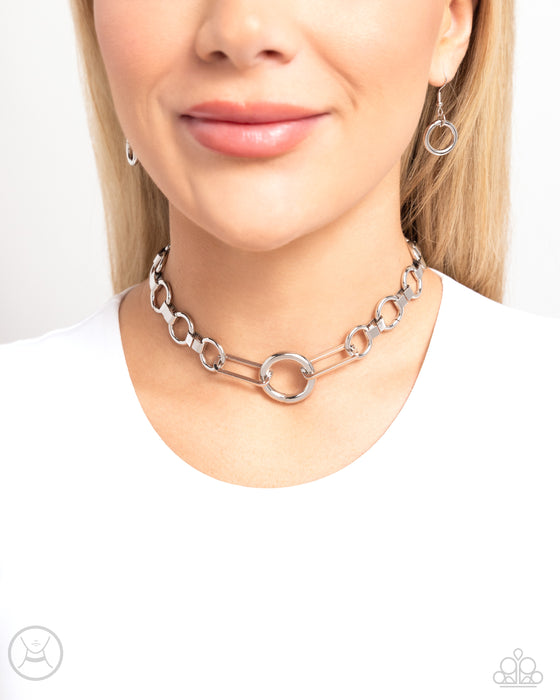 Musings Marvel - Silver Choker